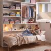 Cama abatible horizontal 90x190 con armario superior WIN abierta en dormitorio juvenil