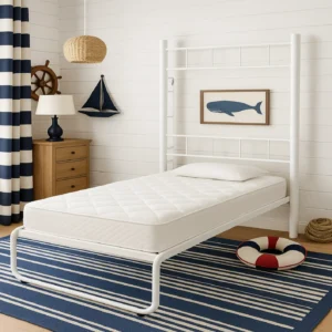 Cama abatible vertical abierta con estructura metálica en dormitorio moderno