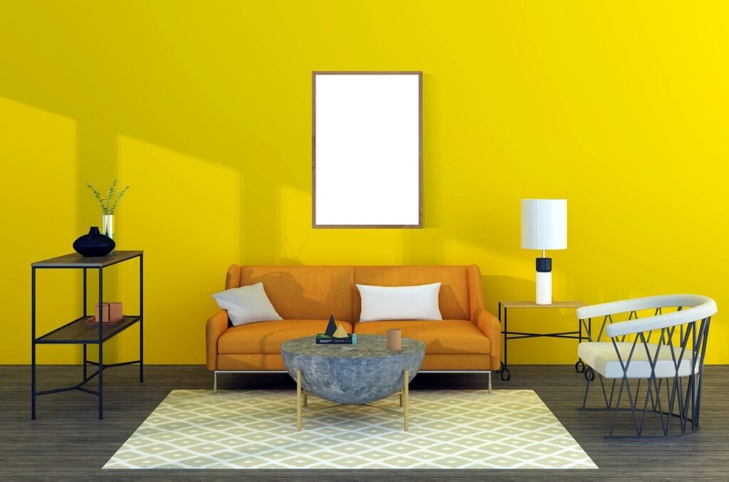 Colores en decoración, un salón amarillo.