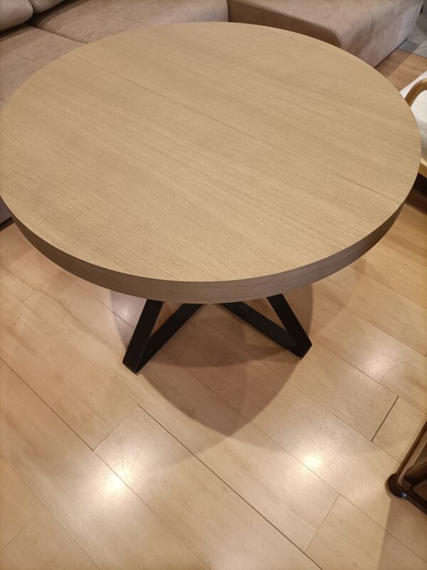 Mesa Extensible en Chapa de Roble