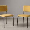 Silla de comedor Class Pemi tapizada con patas metálicas