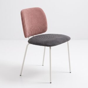 Silla de comedor Lora con respaldo rosa, asiento gris y patas metálicas claras