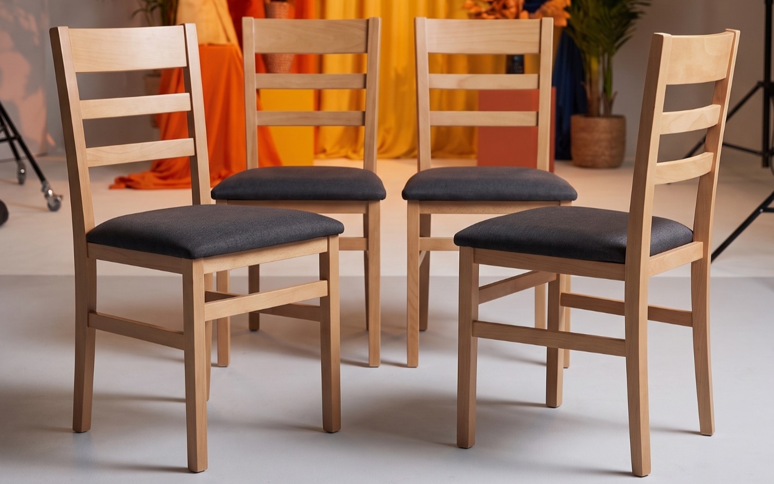 Silla de comedor modelo 50