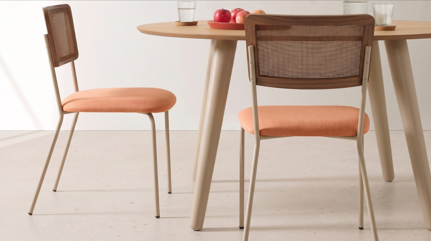 Silla de comedor Vera con respaldo de ratán
